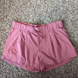 Lululemon Stroll At Sundown Shorts